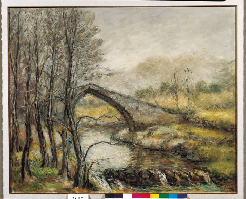 Puente sobre el río Loña