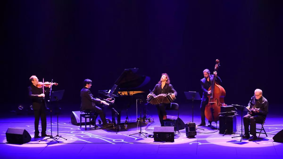 El Teatro Afundación programa un espectáculo cada dos días en mayo